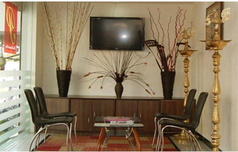 Shri Perumal Inn Pondicherry Ngoại thất bức ảnh